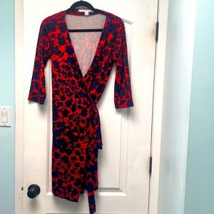Diane Von Furstenberg purple red floral New Julian Two dress sz 8